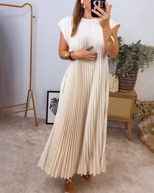 Giselle™ Effortlessly Elegant Pleated Dress
