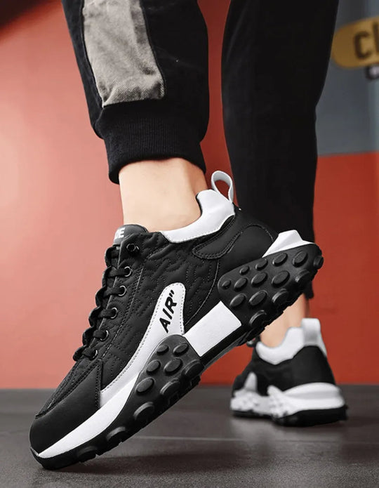 Sneakers da Uomo con Suola Spessa e Rialzata – Stile Streetwear