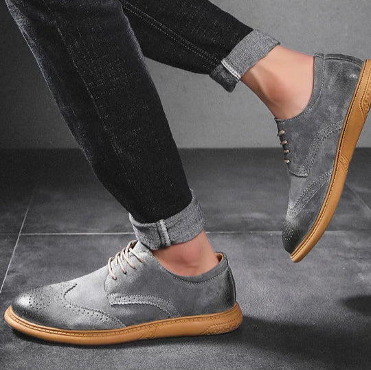 Santorini | Scarpe da uomo in camoscio con punta a coda di rondine