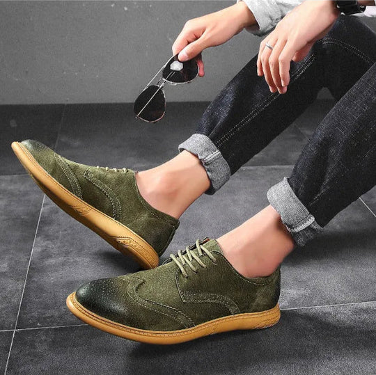 Santorini | Scarpe da uomo in camoscio con punta a coda di rondine